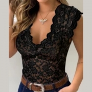 Fashion V-neck Sleeveless Lace Bodysuit
