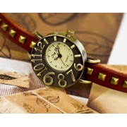 Unique Leather Rivet Retro Watch