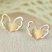 Angel Wings Cut Out Love Heart Opal Studded Earring 