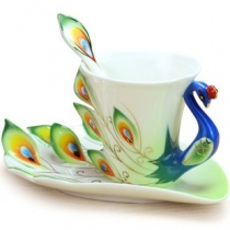 Hand Crafted Porcelain Enamel Graceful Peacock Tea Coffee Cup Set with   Saucer and Spoon