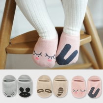Cute Cartoon Pattern Asymmetric Anti-slip Kids Socks 2 Pair/ Set