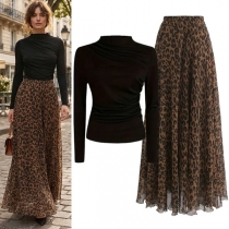 Fashion Two-piece Set Consist Black Shirt and Leopard Printed Skirt