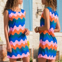 Fashion Sleeveless Round Neck Colorful Striped Dress
