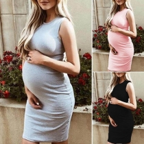 Simple Style Sleeveless Round Neck Solid Color Maternity Dress