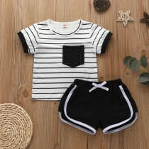 Simple Style Short Sleeve Round Neck Stripe T-shirt + Shorts Two-piece Set for Babies