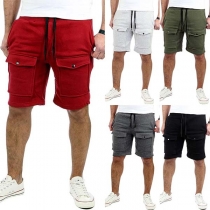 Fashion Solid Color Front-pocket Men's Knee-length Shorts