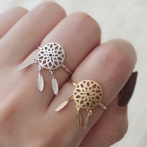 Fashion Feather Pendant Hollow out Alloy Ring 