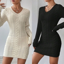 Fashion V-neck Long Sleeve Cable Pattern Knitted Bodycon Sweater Dress