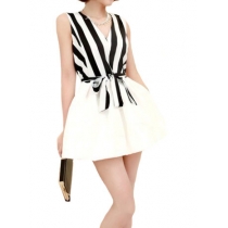 Sexy Black & White Stripe Print V-neckline Bowknot Bubble Dress